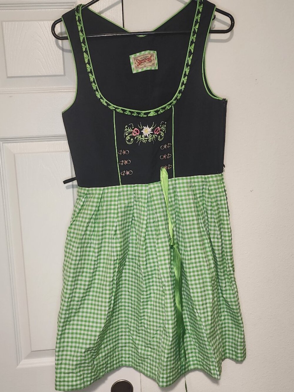 Stockerpoint Authentic German Dirndl Dress Black Green Gingham Size 40 Edelweiss